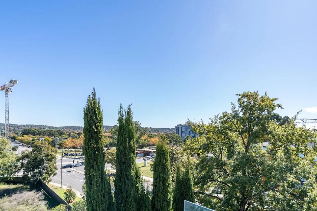 Spacious And Cosy Apt With Great Views In Braddon Canberra 0*,